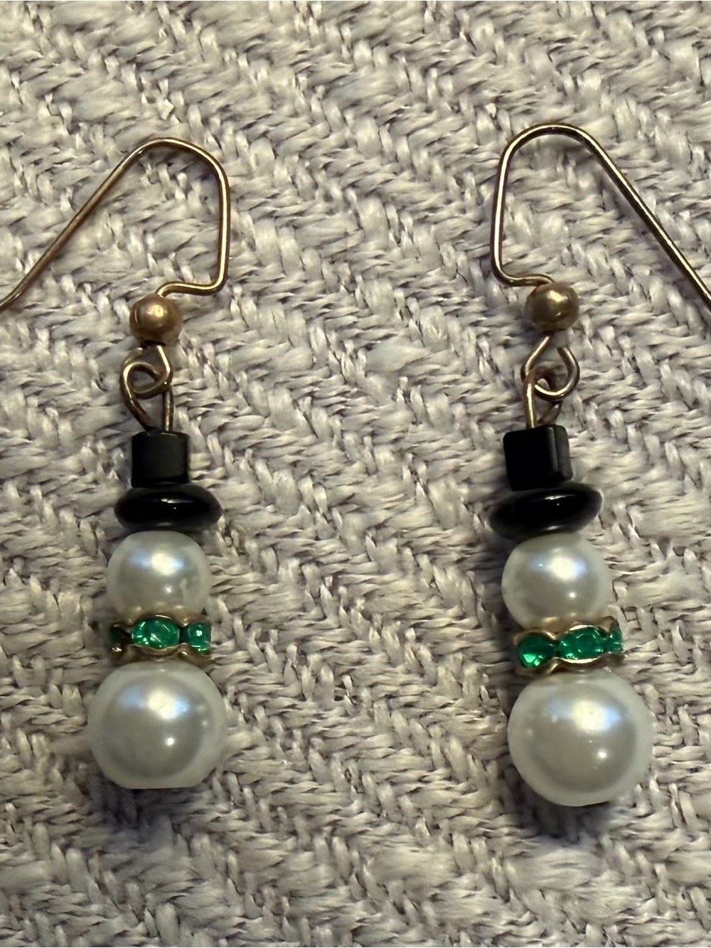Snowman Drop Earrings - White and Green